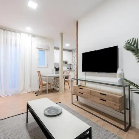 Modern, Cozy And Bright- 2Bd 1Bth- Tetuan Apartamento Madri Exterior foto