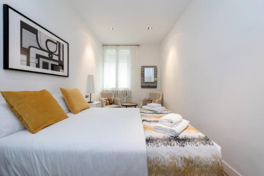 Modern, Cozy And Bright- 2bd 1bth- Tetuan Apartamento Madri