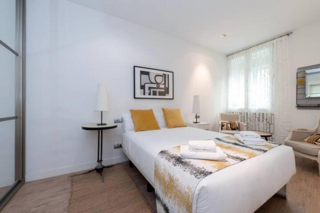Modern, Cozy And Bright- 2bd 1bth- Tetuan Apartamento Madri